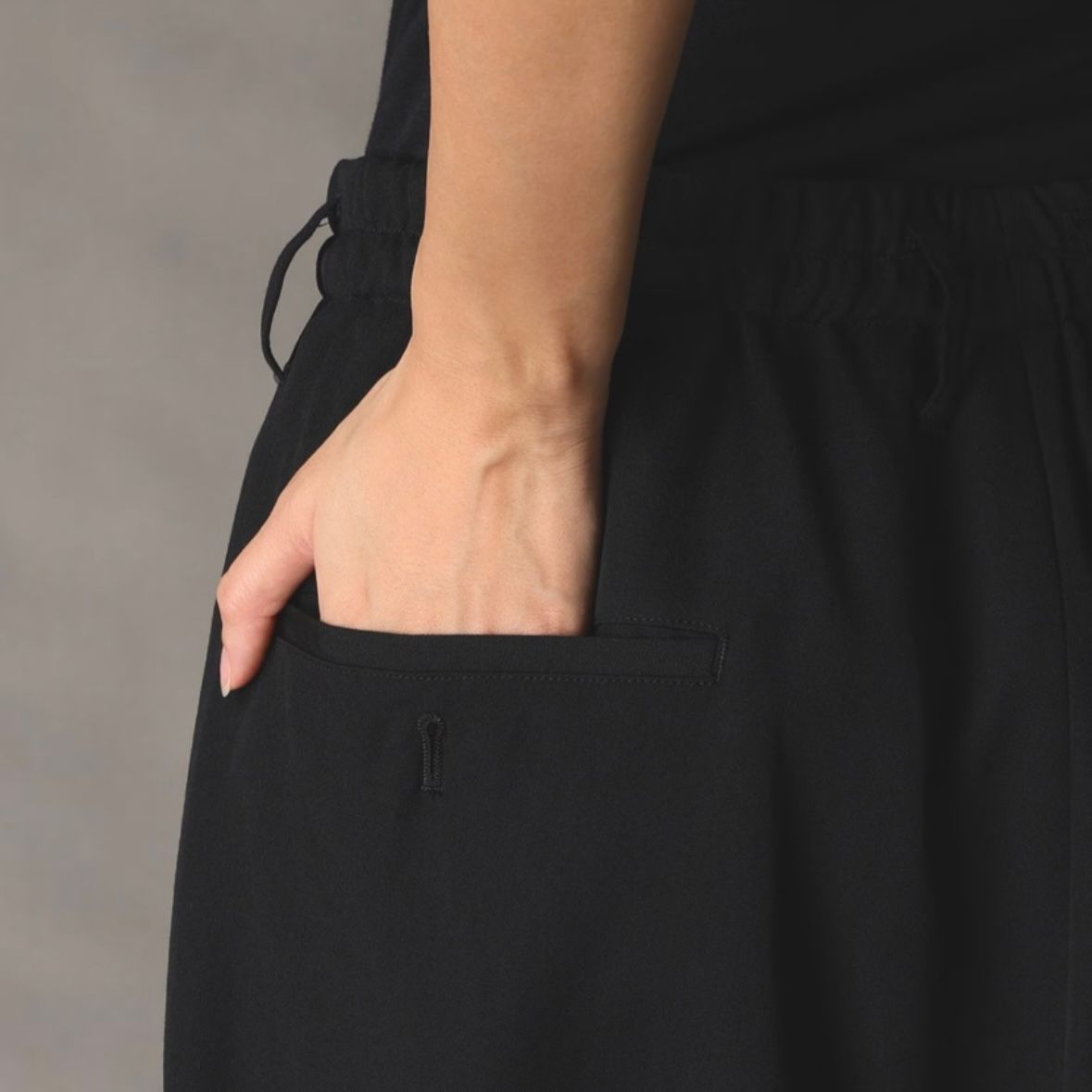 【残り一点】股下釦サルエルパンツ