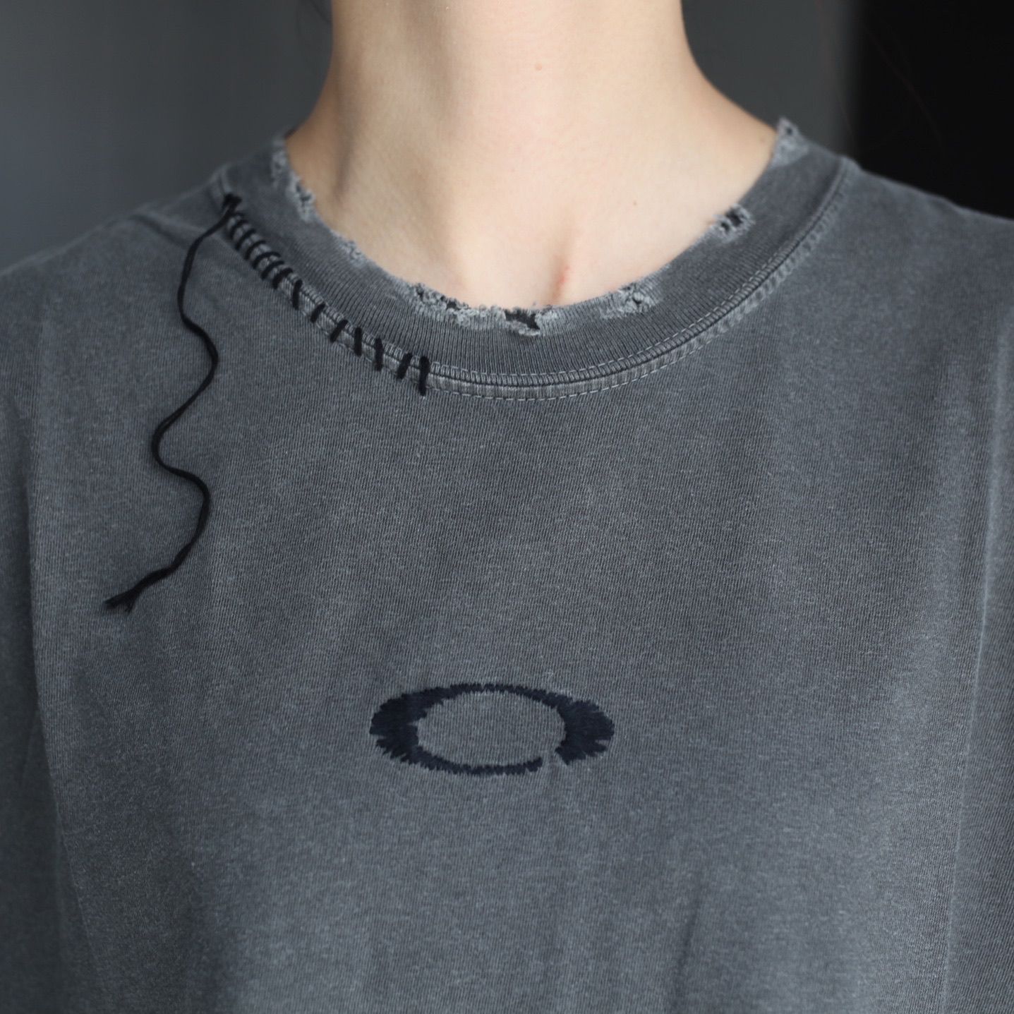 【残りわずか】Inactive Sleeveless With Repaired