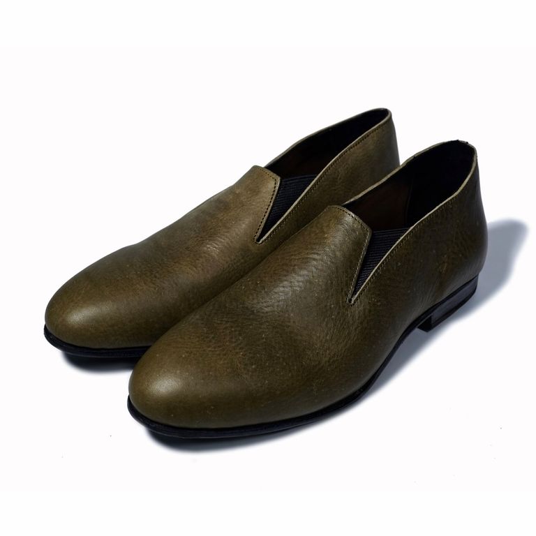 レザー種類 :  AMAZONIA (OLIVE)
※商品ページ画像のレザー及び、仕様はサンプルとしてご覧ください。