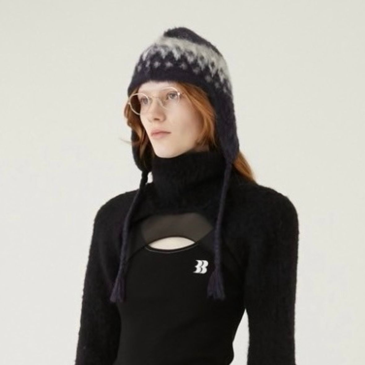 【残りわずか】Heart Nordic Ear Flap Cap