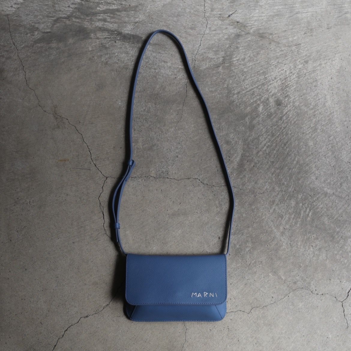 MARNI - 【残り一点】Leather Pochette Flap Bag | ACRMTSM ONLINE STORE