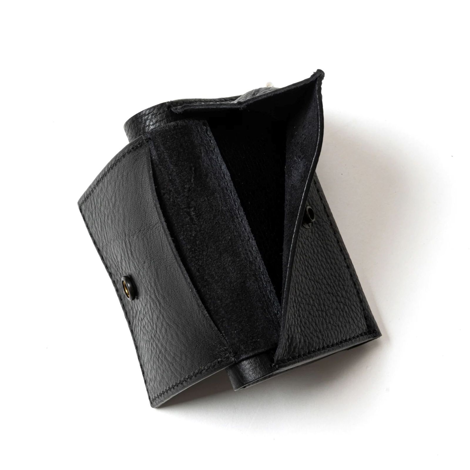 【再販売通知受付可能】Studs Leather Multi Wallet