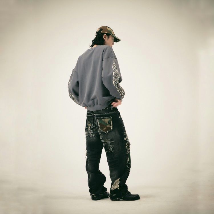 【残り一点】Leather Flame Sweatshirt