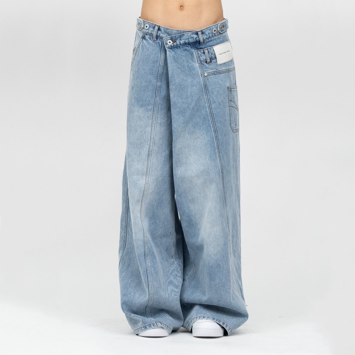 feng chen wang pleated denim jeans着用は10回未満です