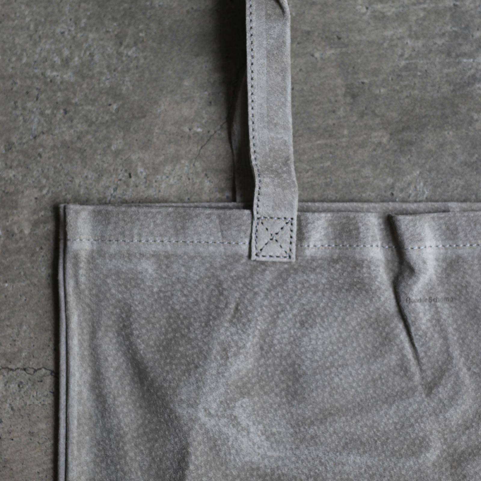 【再販売通知受付可能】Pig Bag_M(LIGHT GRAY)