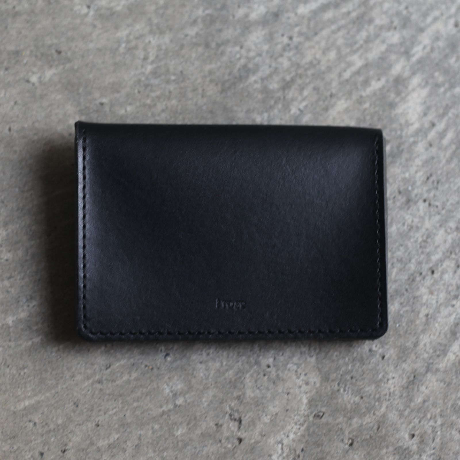 【残り一点】Slant Card Case