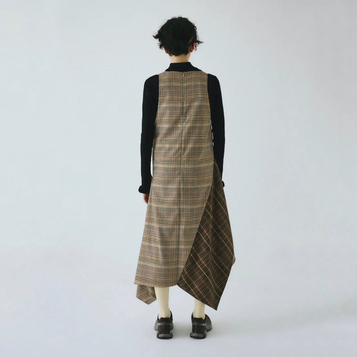 【残り一点】V Design Check Dress