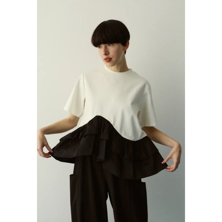 【残り一点】Frill Hem Ponte Tops