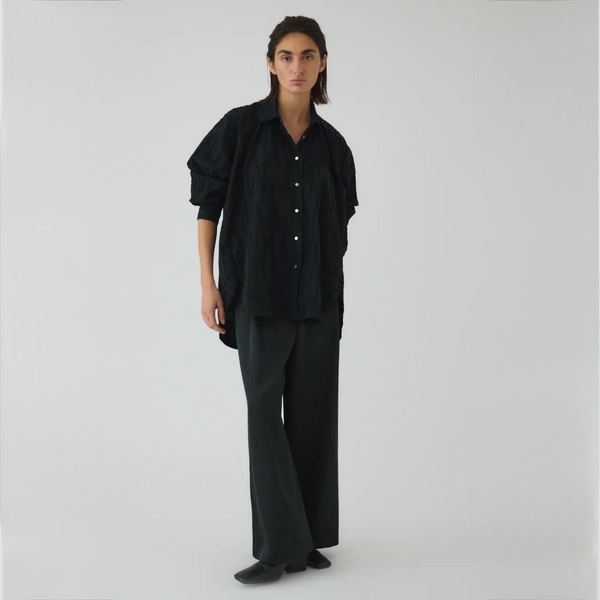 【残り一点】Tuck Pleats Back Volume SH