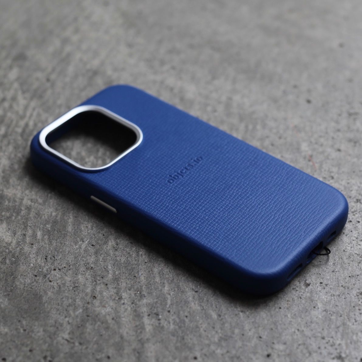 【残り一点】MagSafe対応iPhoneケース(LAPIS BLUE)