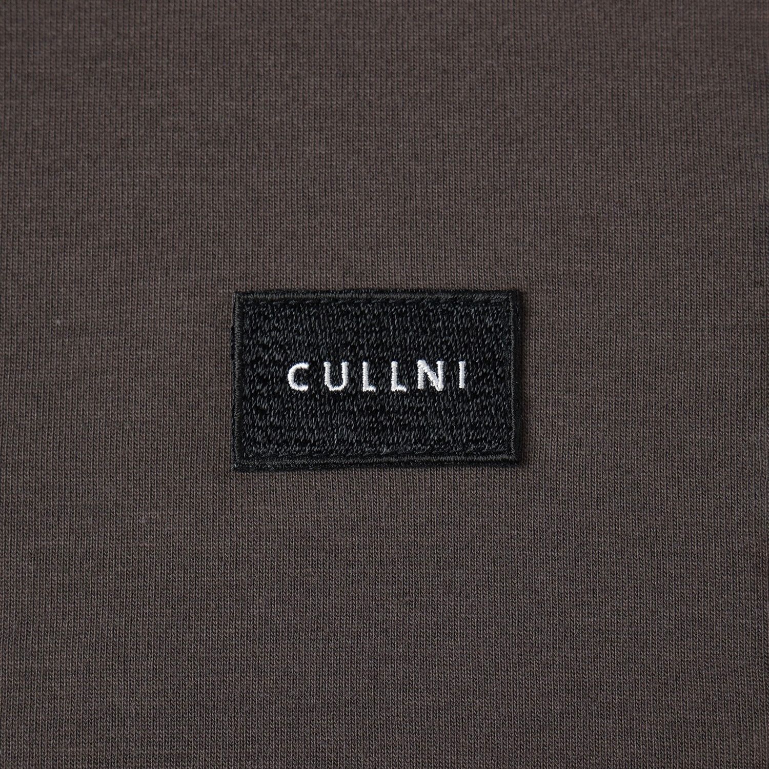 【残り一点】Cullni Embroidery Patch Pullover