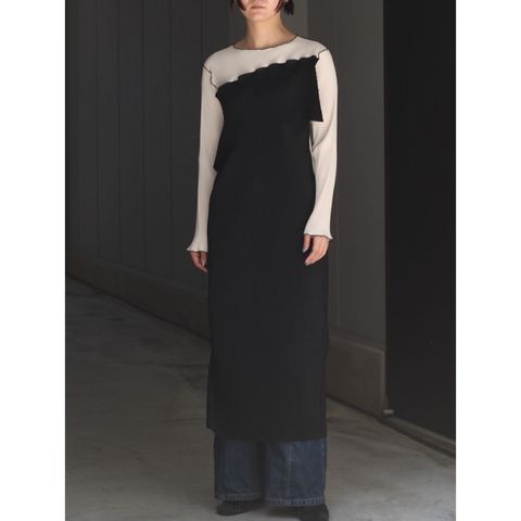 【残り一点】Spiral Wave Long Sleeve Dress