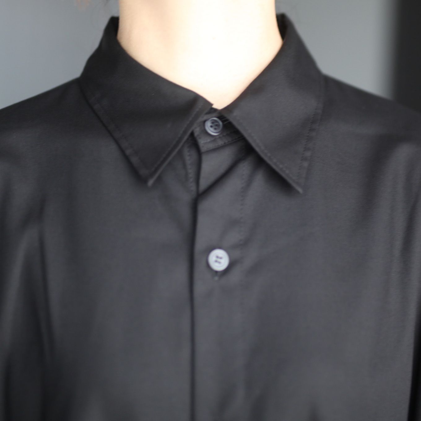 【残り一点】Asymmetery Shirt