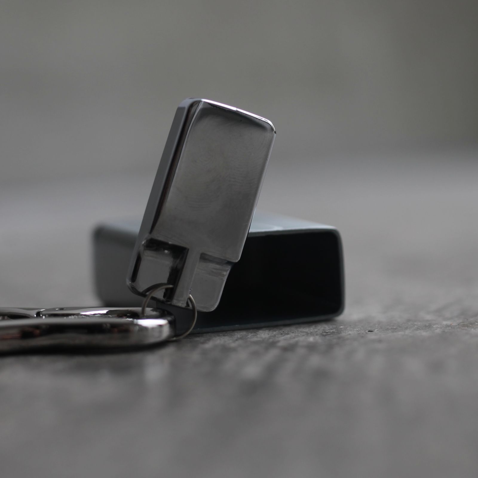 【残りわずか】Portable Ash Tray