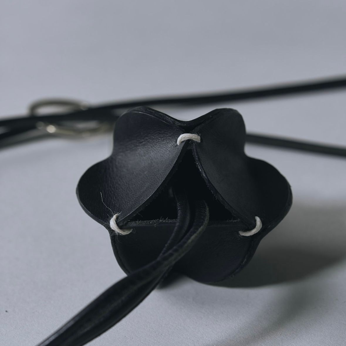 MARROW - 【残りわずか】Mini Flower Strap | ACRMTSM ONLINE STORE