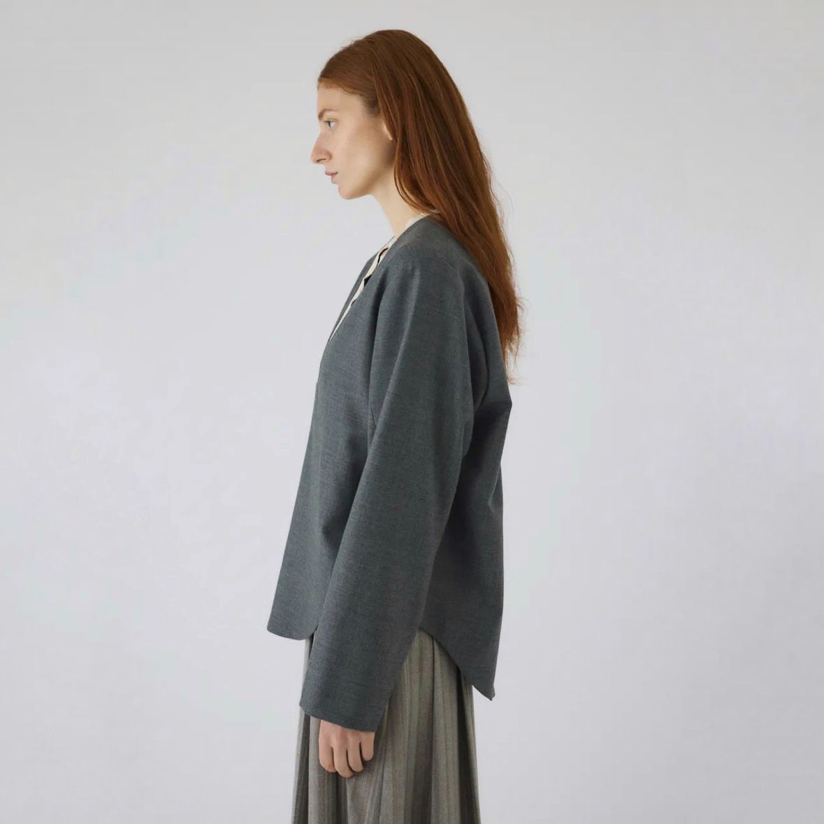 【残り一点】Wool Saxony U Curve Tops