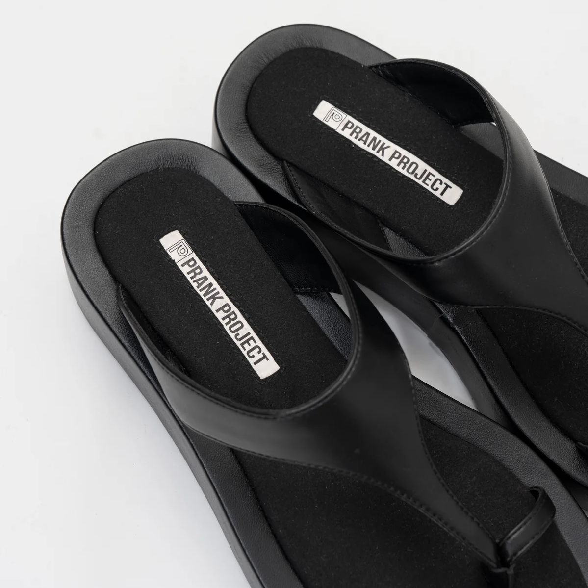 【残り一点】プラットフォームトングサンダル