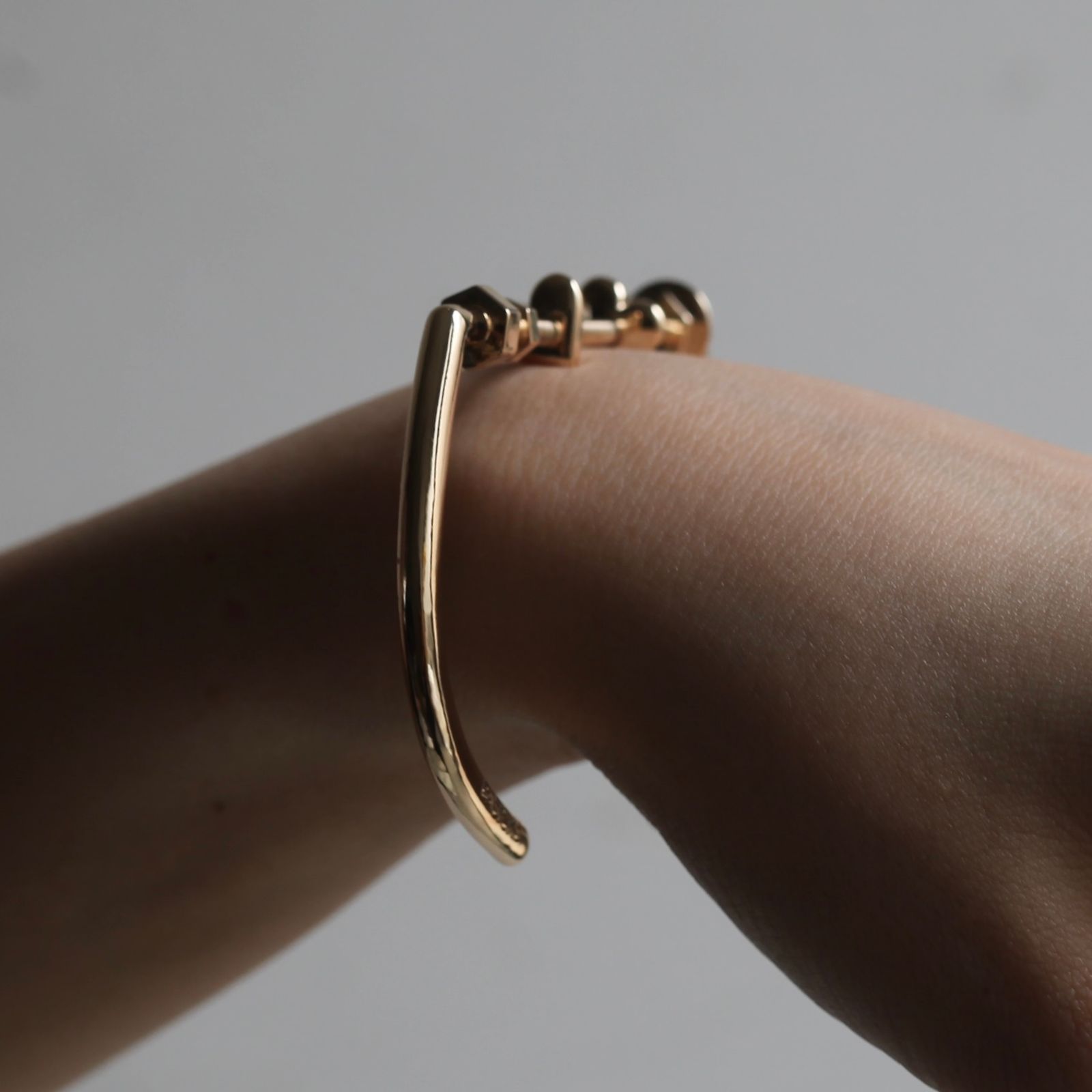 【残り一点】Bolt Bracelet(GOLD)