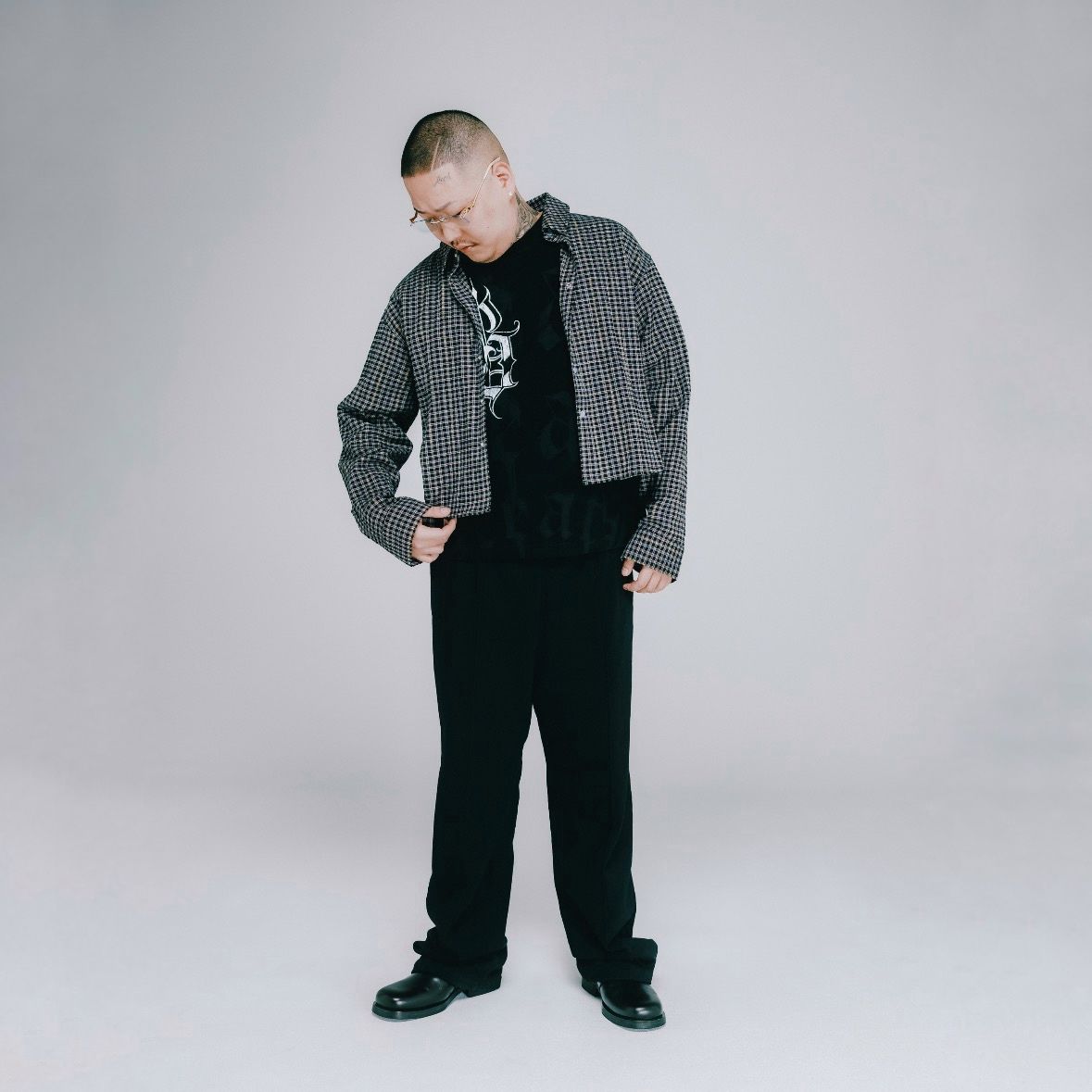 BREATH - 【残り一点】Suicide Black Letterd Logo Tee