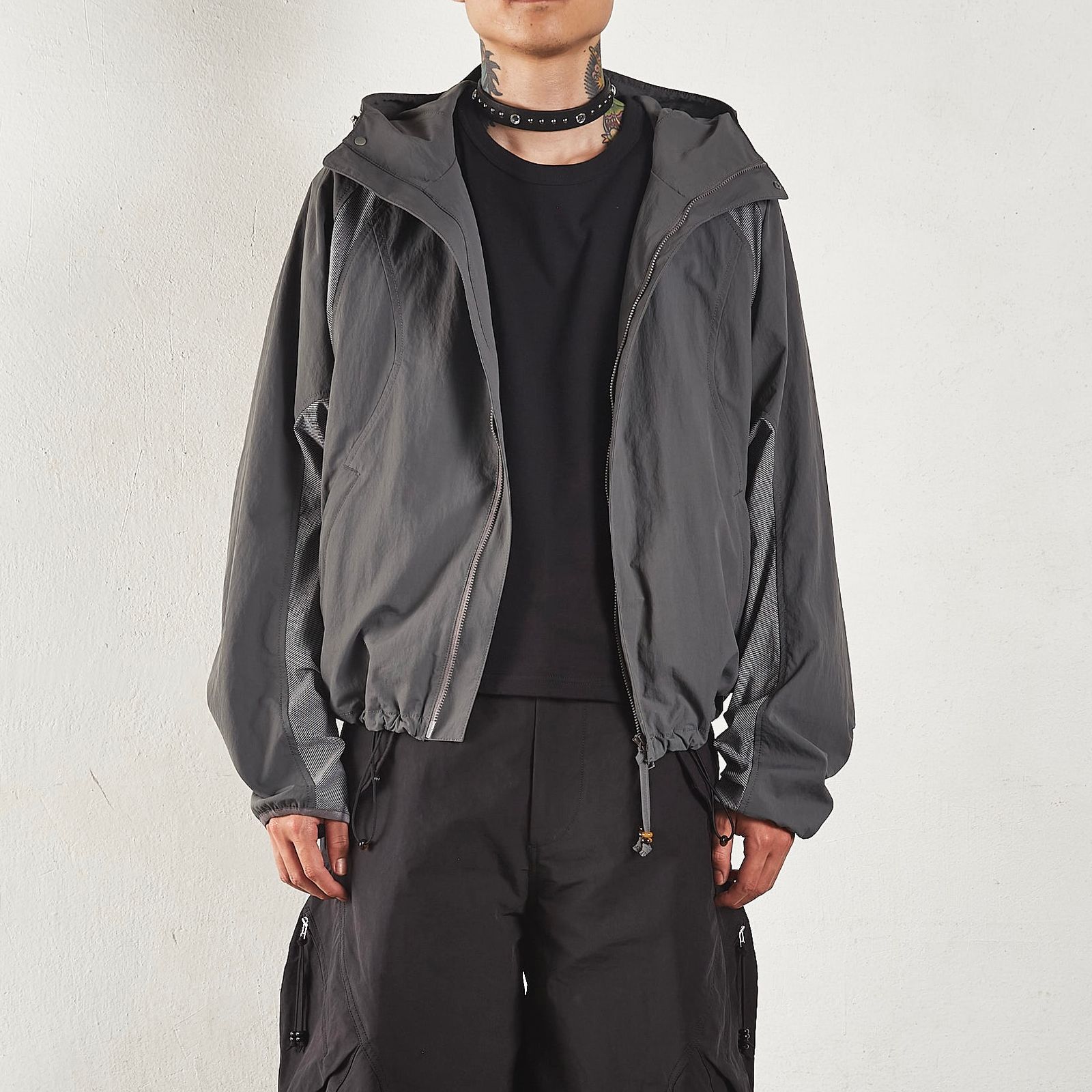 NVRFRGT - 【残りわずか】Paneled Hooded Jacket | ACRMTSM ONLINE STORE