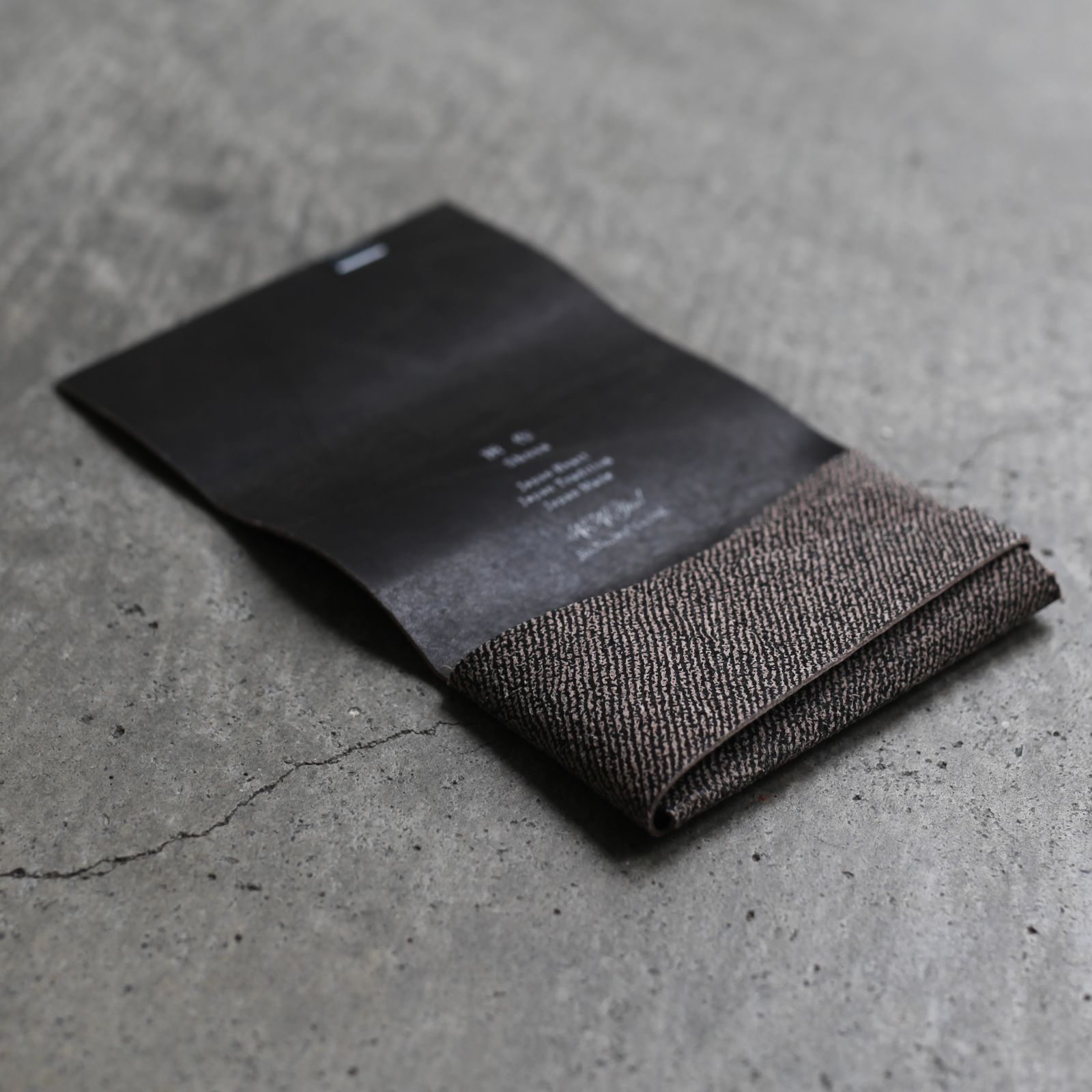 【残り一点】カードケース