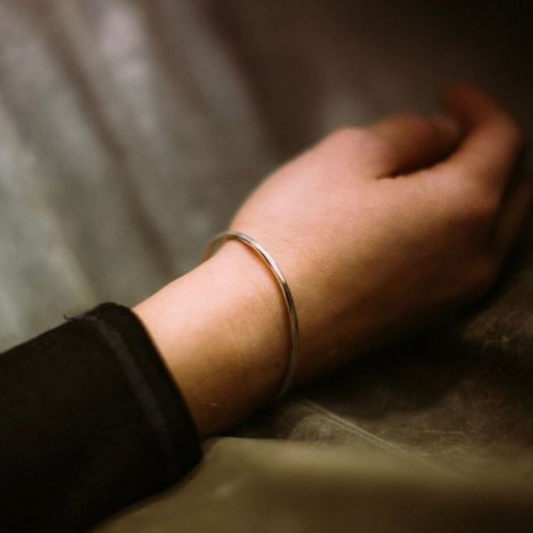 【再販売通知受付可能】Bangle Hook Hammered