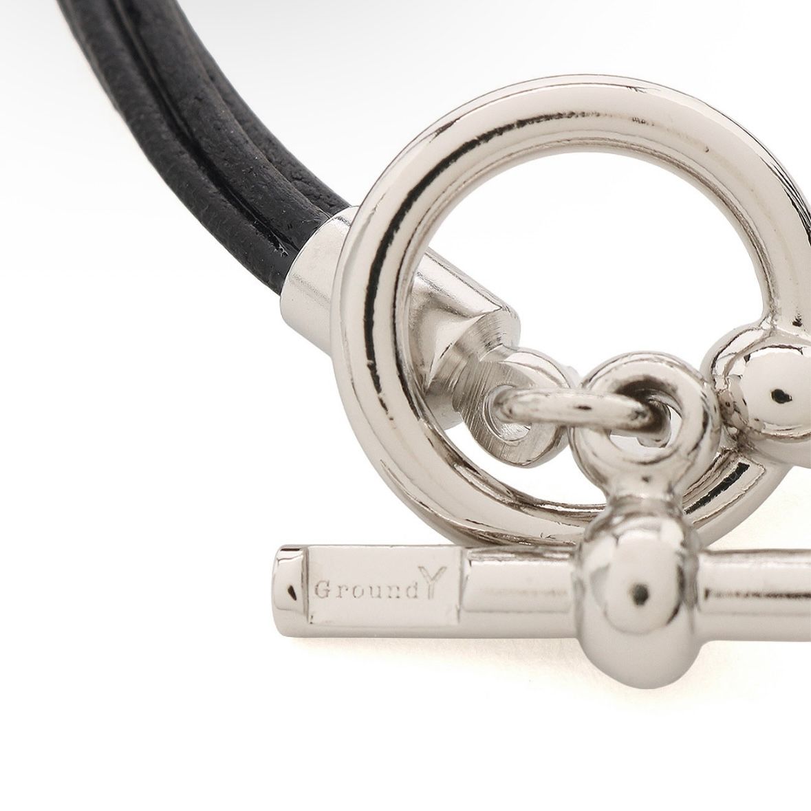 【残り一点】チューブブレスレット(GOLD)