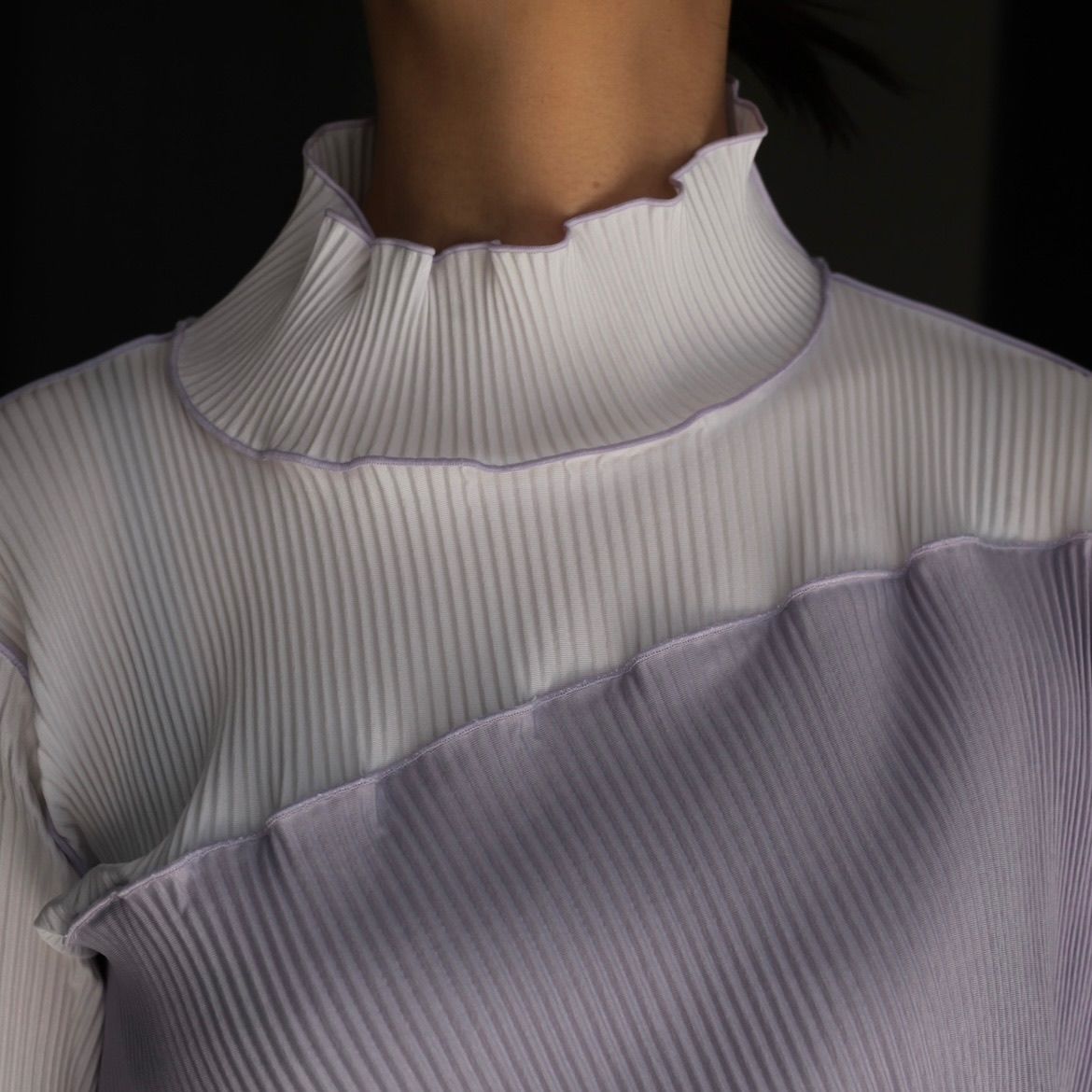 【残り一点】Spiral Wave Long Sleeve Dress High Neck Type