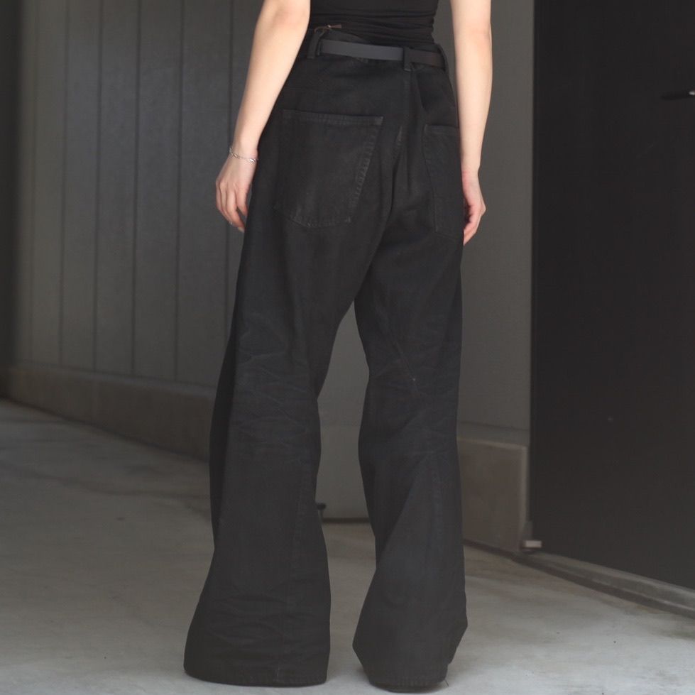 【残りわずか】3D Twisted Wide Leg Jeans