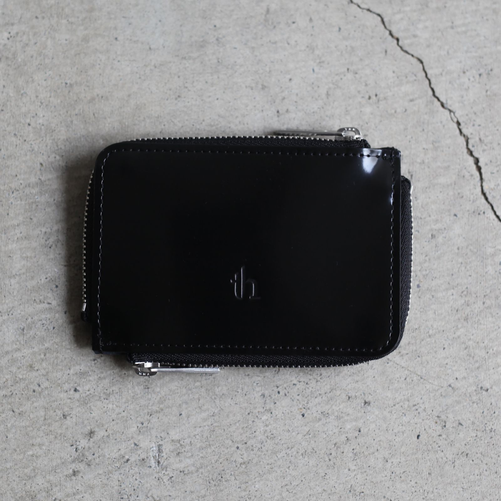 【再販売通知受付可能】W Zip Card Case