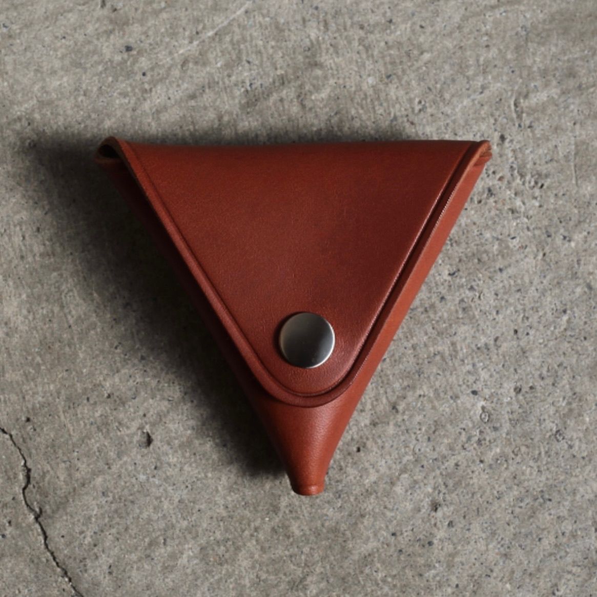 【残りわずか】Triangle Coin Case(BROWN)