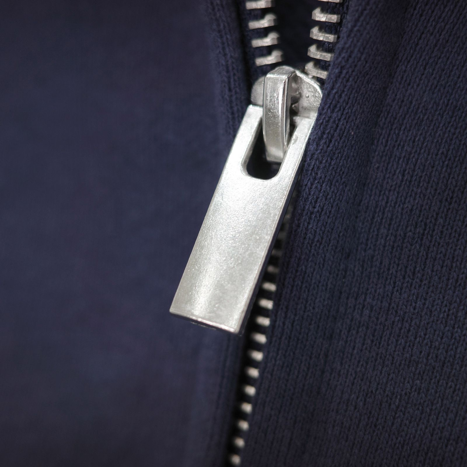 【再販売通知受付可能】Zip Sweat Hoodie