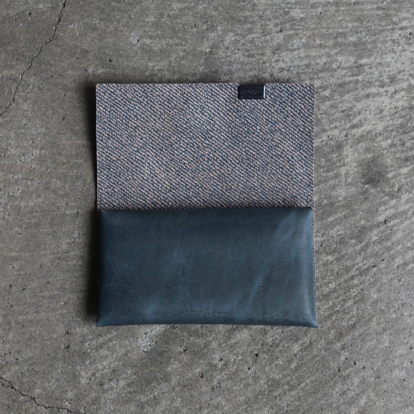 【残り一点】カードケース