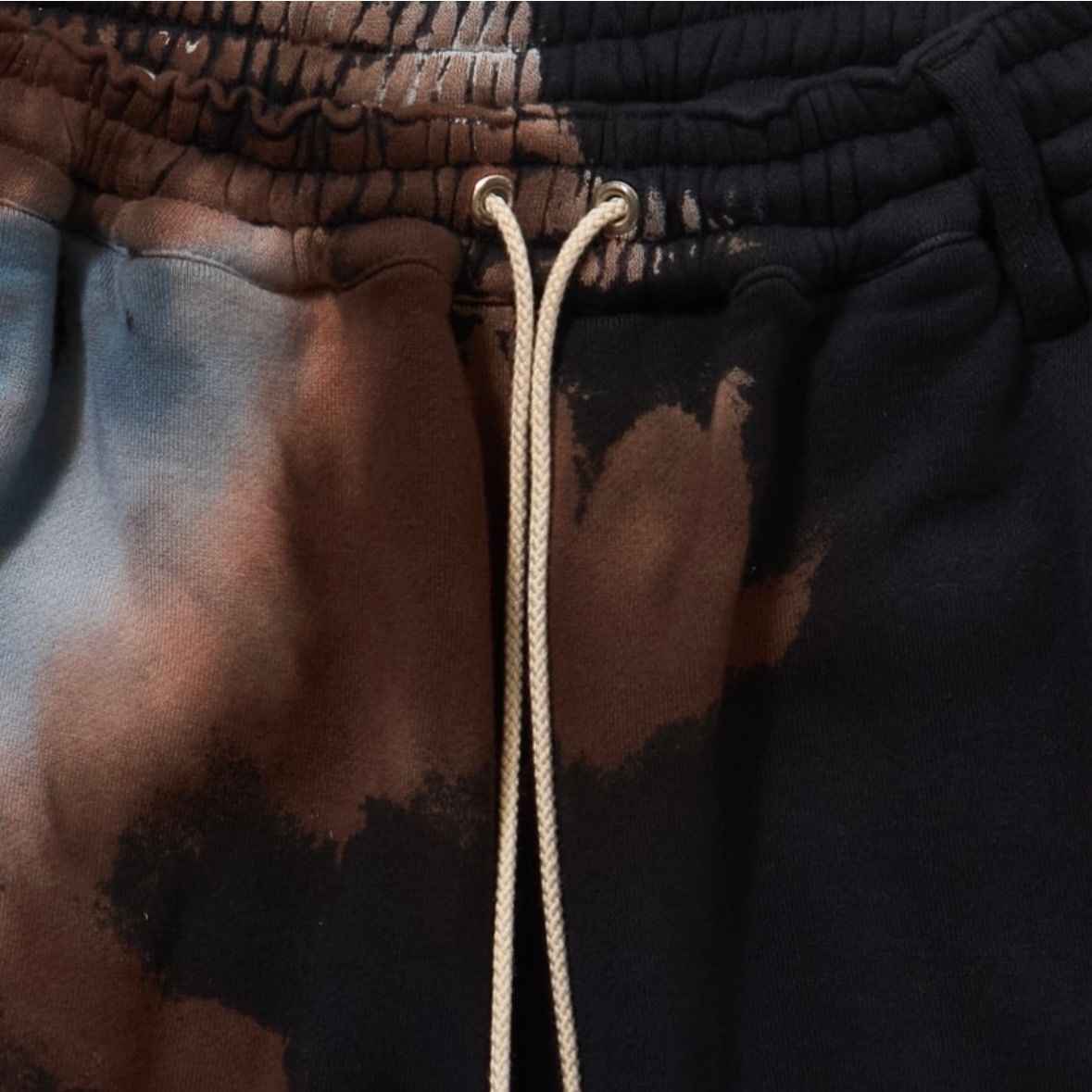 【残り一点】"CS" Melt Dye Sweat Shorts