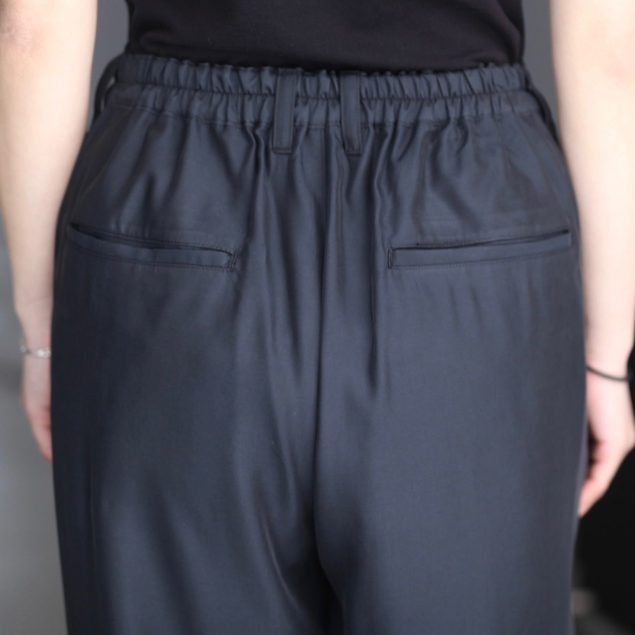 ssstein - 【残りわずか】Cupro Twill Wide Easy Trousers