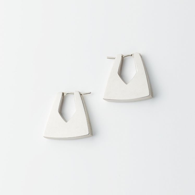 【残り一点】YU-KIN Kelly Earrings(両耳用）