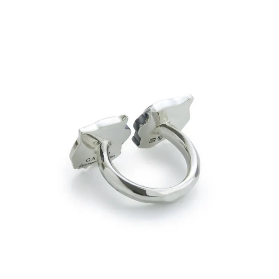 【お取り寄せ注文可能】Twin Tiger Ring(SILVER)