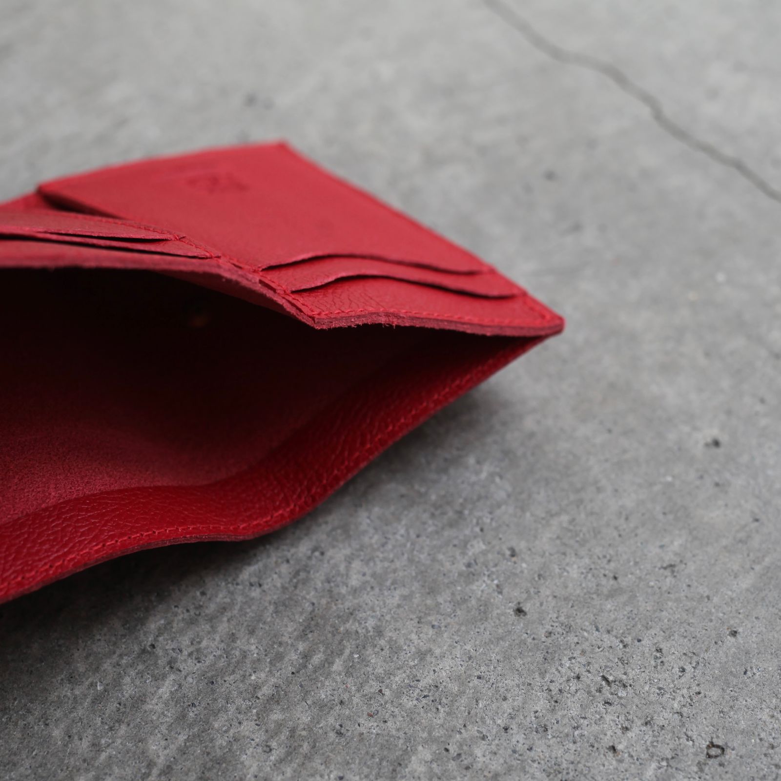 【残り一点】トリフォルドウォレット