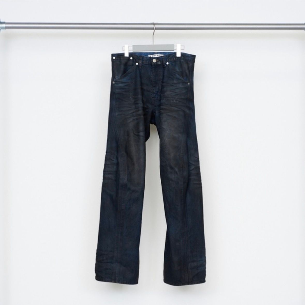 【残りわずか】3D Twisted Jeans