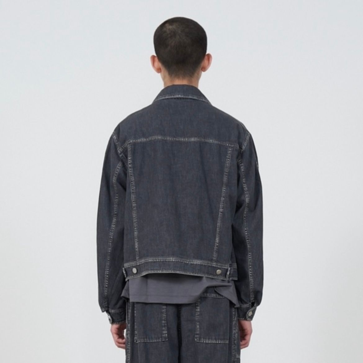 【残り一点】Light-Weight Denim Trucker Jacket