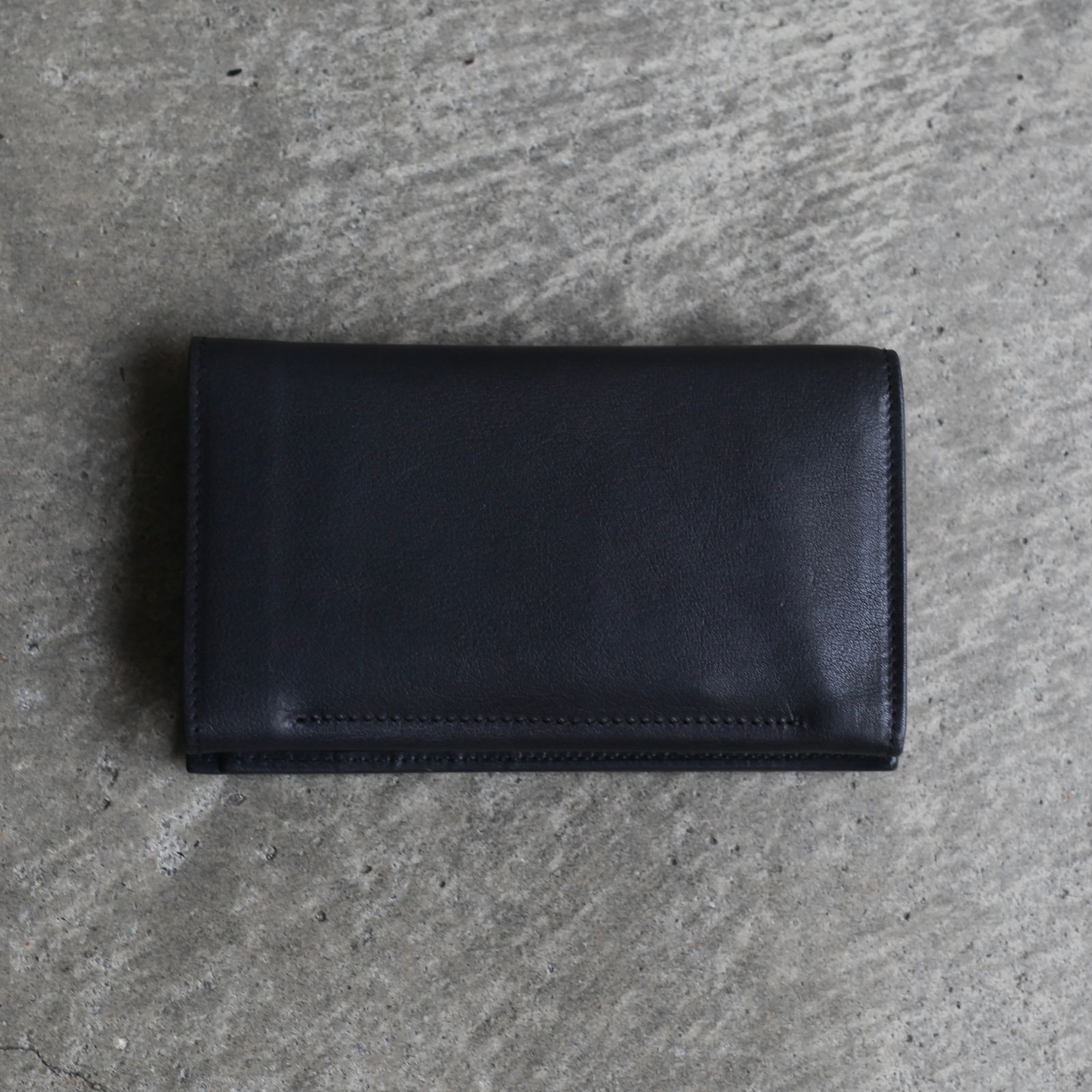 【残り一点】ミディアムウォレット