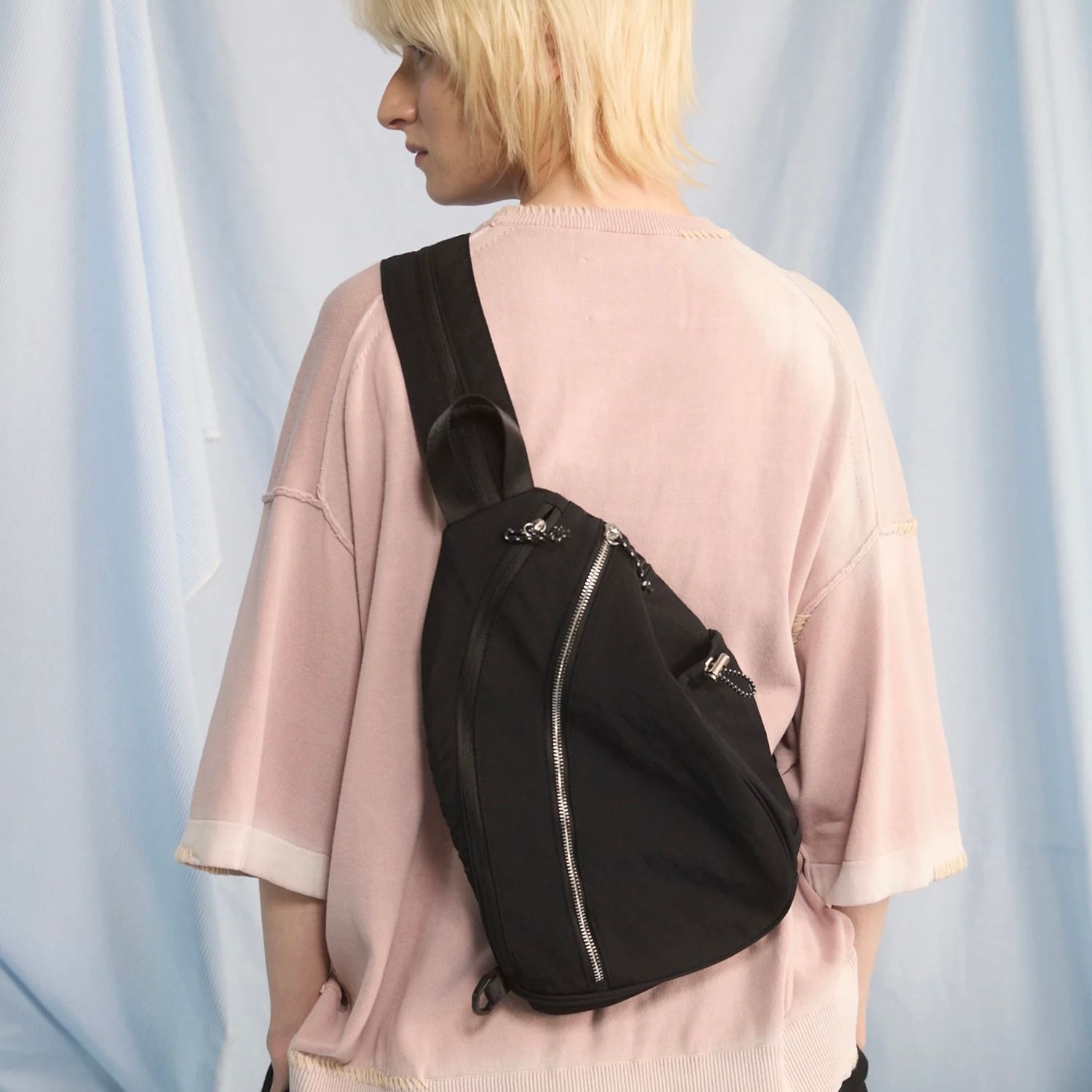 【残り一点】Nylon Sling Mini Bag