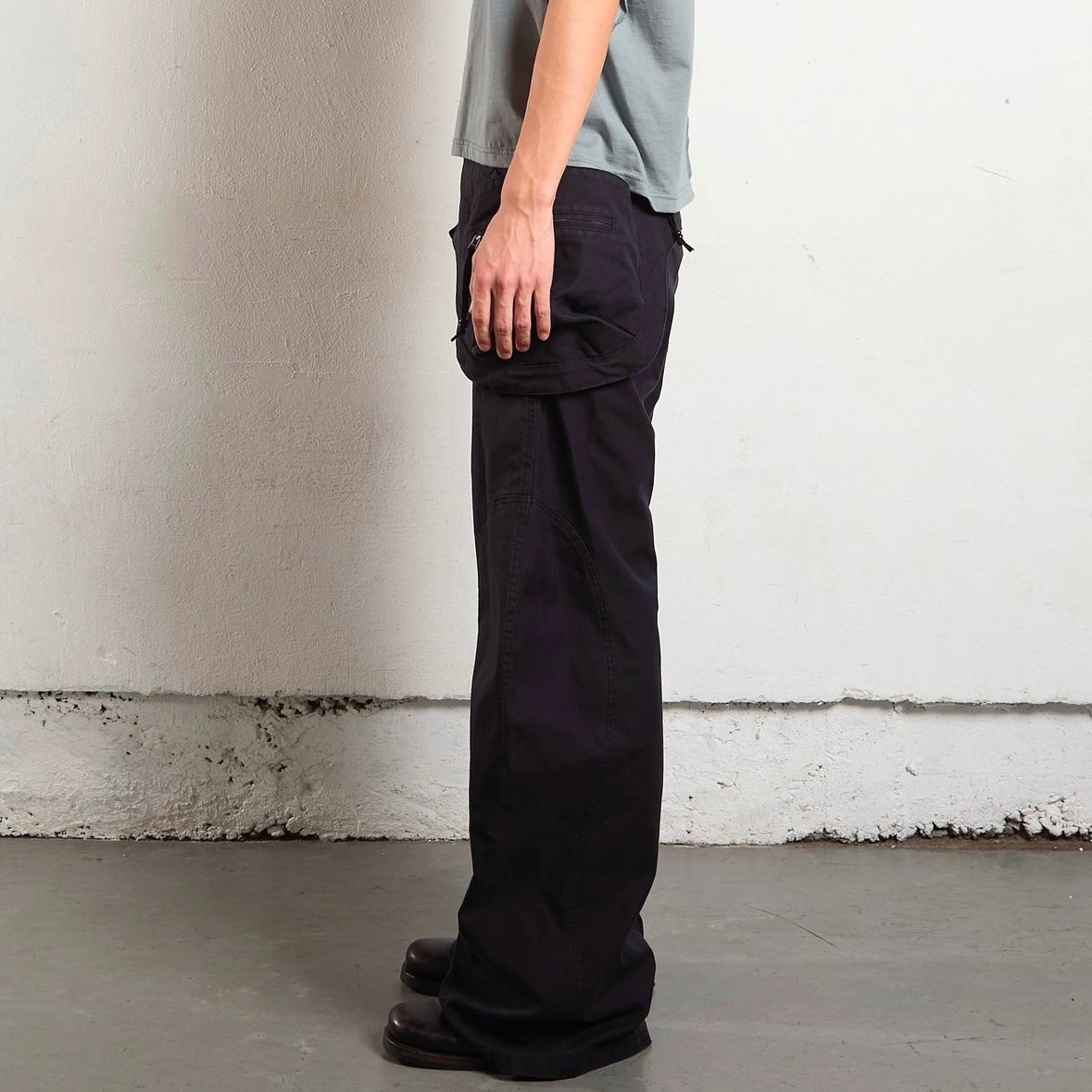NVRFRGT - 【残り一点】Detachable Utility Curved Leg Pants