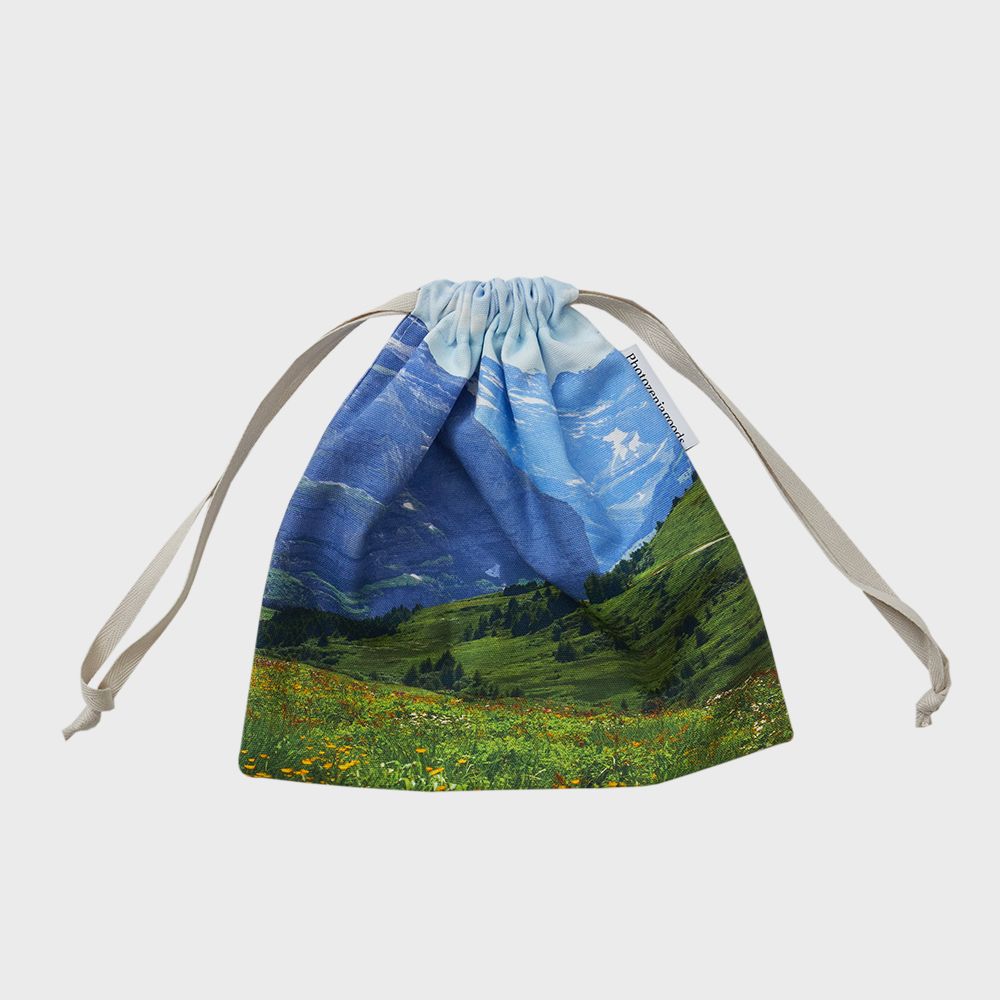 【残りわずか】Swiss Enjoy Pouch Bag