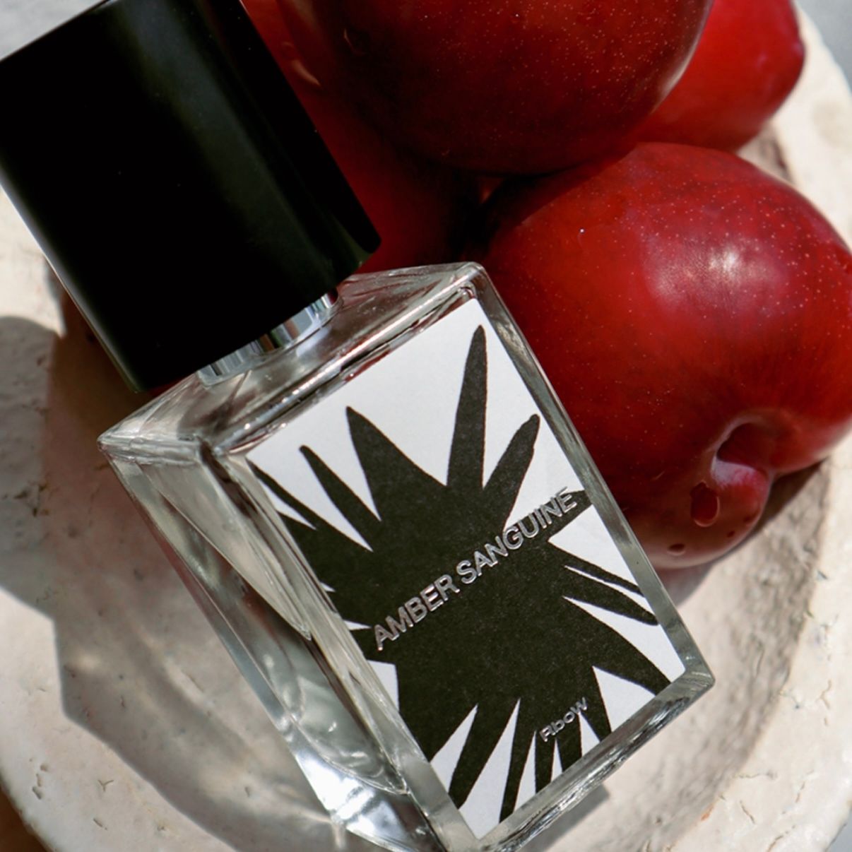 【残りわずか】Case Study Eau De Parfum 30ml(AMBER SANGUINE)