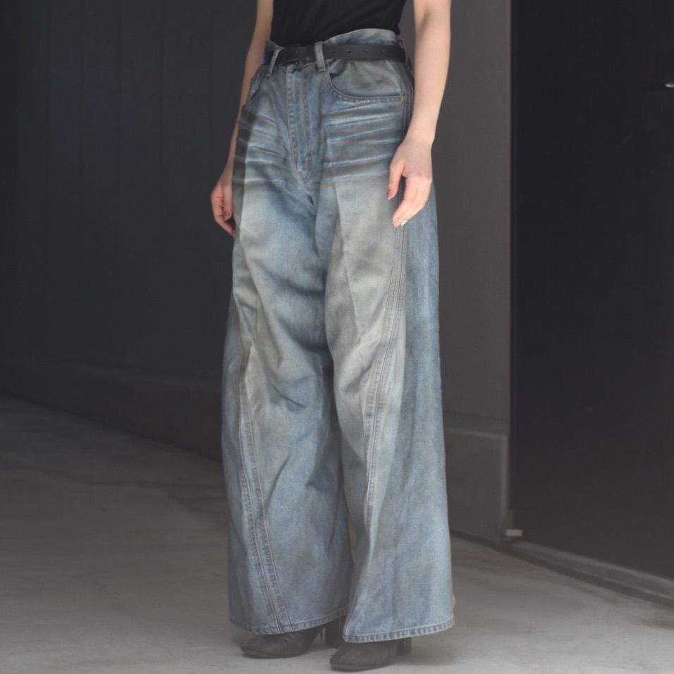 【残りわずか】3D Twisted Wide Leg Jeans