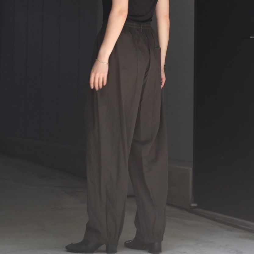 【残りわずか】Windproof Nylon Wide Easy Trousers