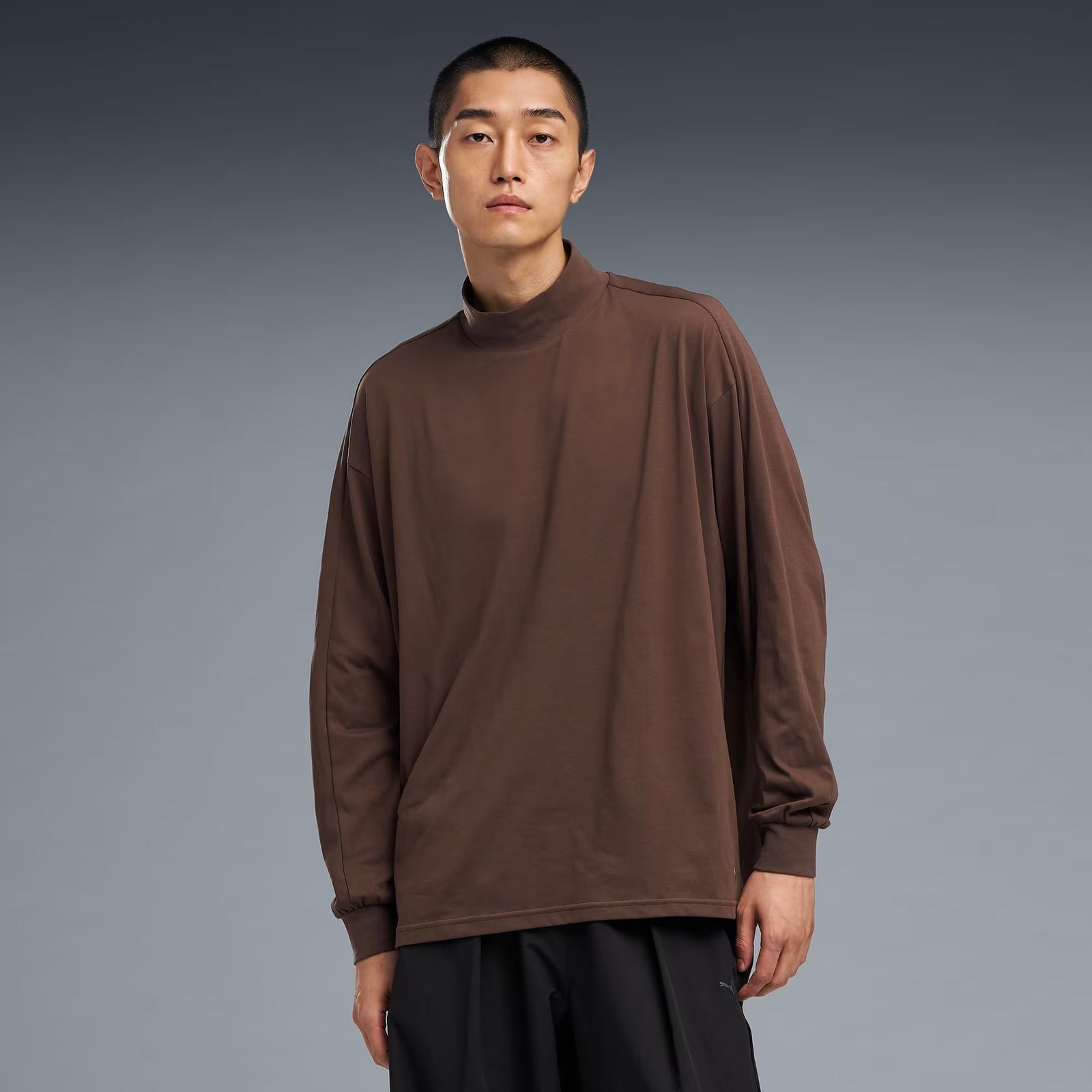 【残り一点】Tech Mock Neck Tee