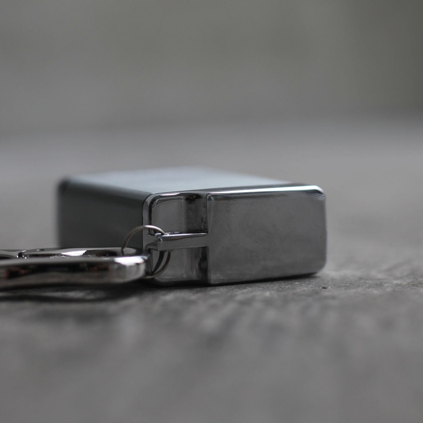 【残りわずか】Portable Ash Tray