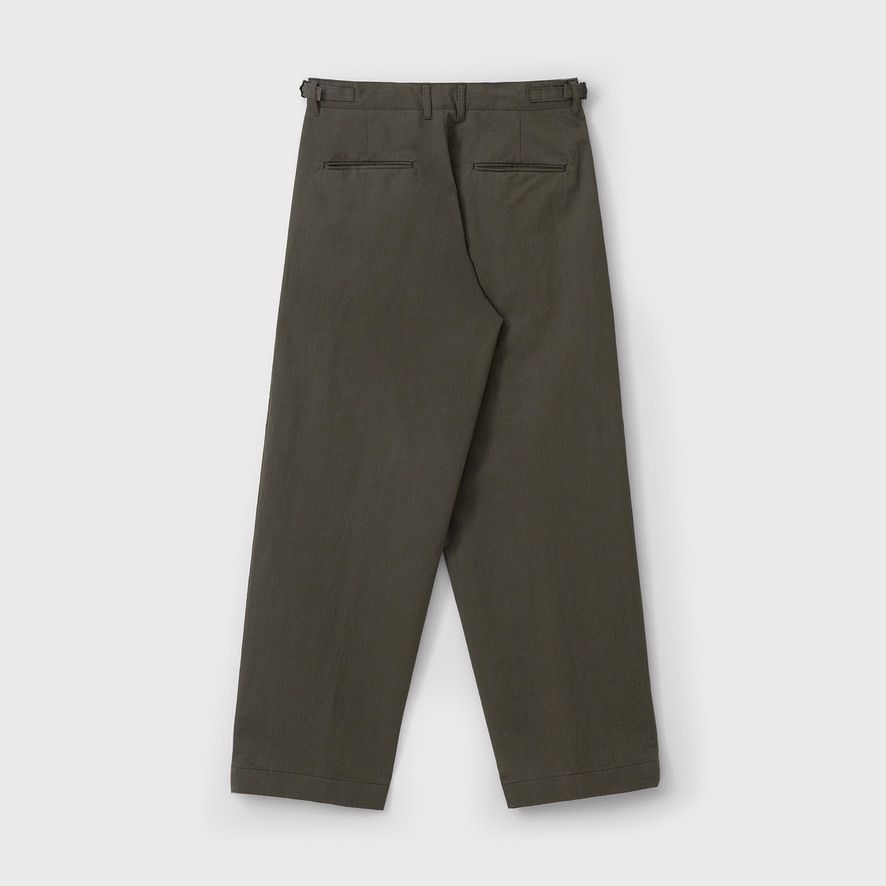 【残り一点】Officer Curved Chino Pants